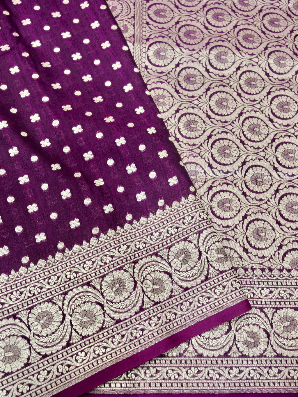 Uppada Silk Saree - Vine