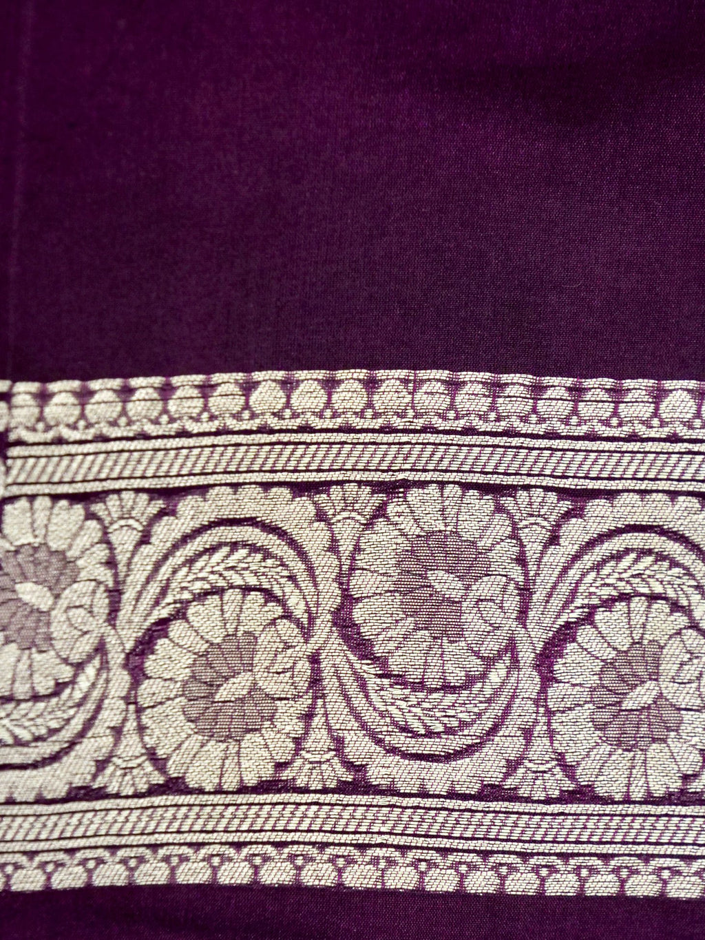 Uppada Silk Saree - Vine