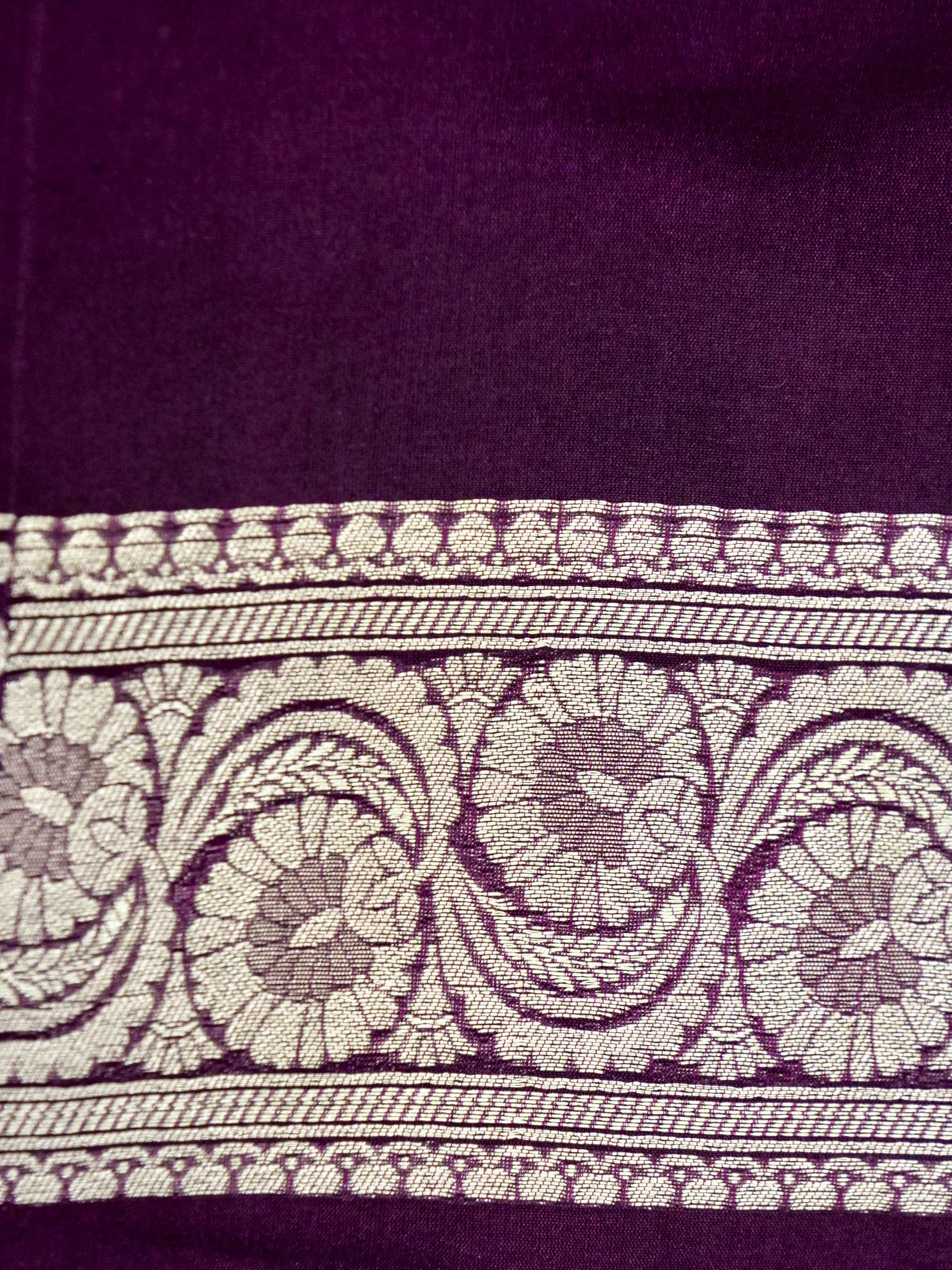Uppada Silk Saree - Vine